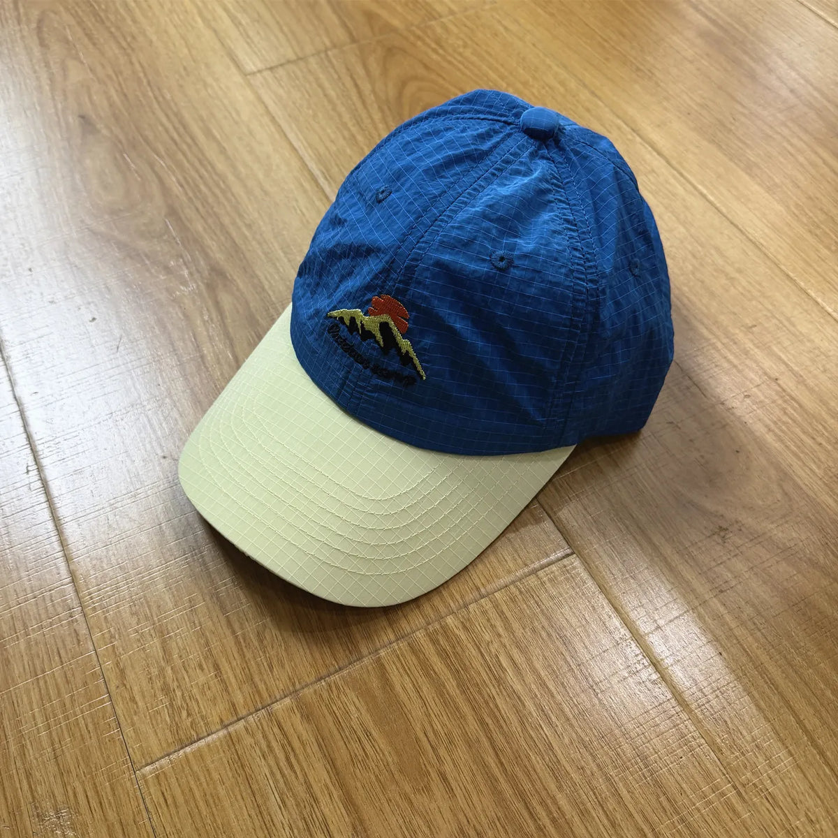 Mountain Outdoor Breathable Sports Quick Drying Hats Color Matching Purple Embroidery Baseball Caps