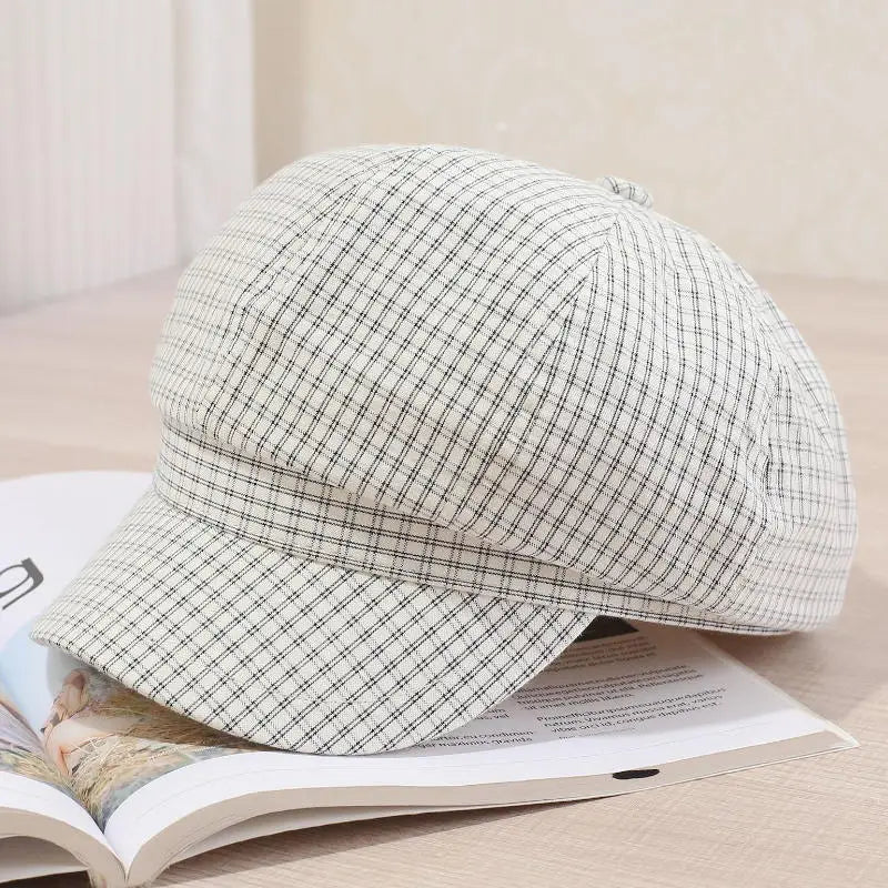 Korean-Style Retro Striped Painter Beret
