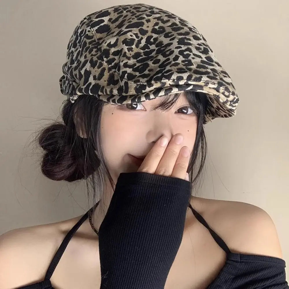 Fashion Retro Leopard Print Cap Baker Peaked Comfortable British Peaked Cap