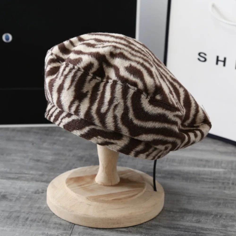 High Quality Retro Beret Zebra Stripes Print Windproof Painter Hat