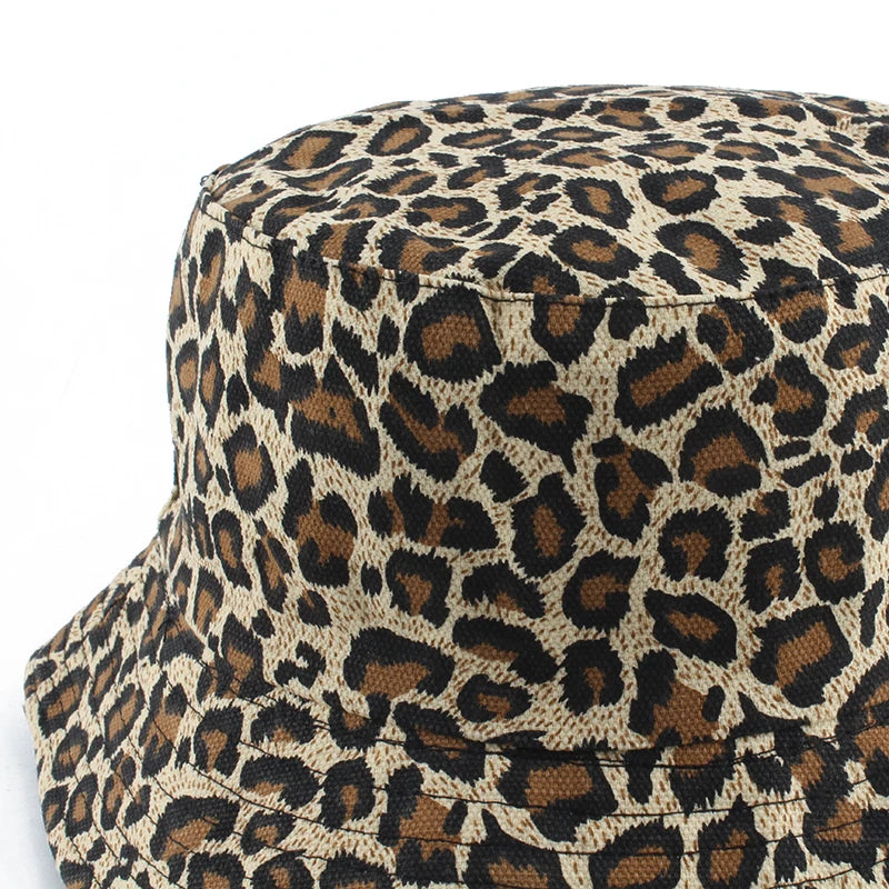 Leopard Print Bucket Hat Reversible Fisherman Hat Outdoor Travel Panama Hat Men and Women