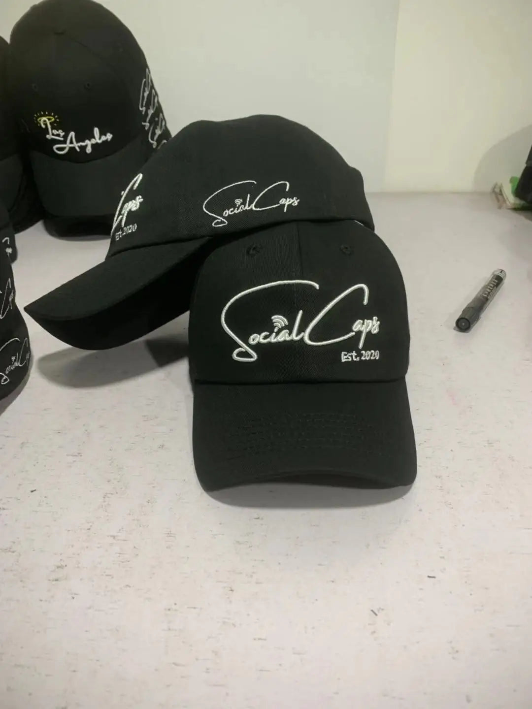 Low Moq High Quality Cotton Caps And Hats Men Custom Embroidery 6 Panel Dad Hat