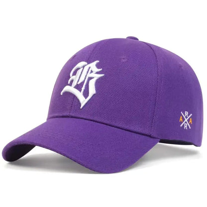 Unisex B Letter Embroidery Baseball Cap Spring and Autumn Outdoor Adjustable Casual Sunscreen Hat