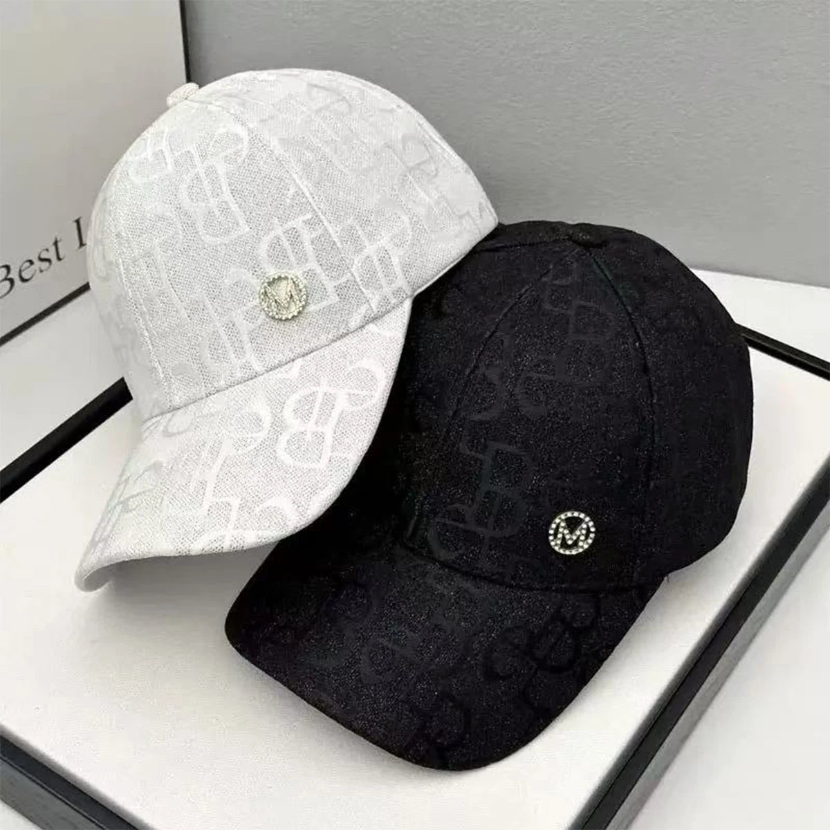 Unisex M Water Drill Label Baseball Caps Outdoor Adjustable Casual Hats Sunscreen Hat Sports Cap