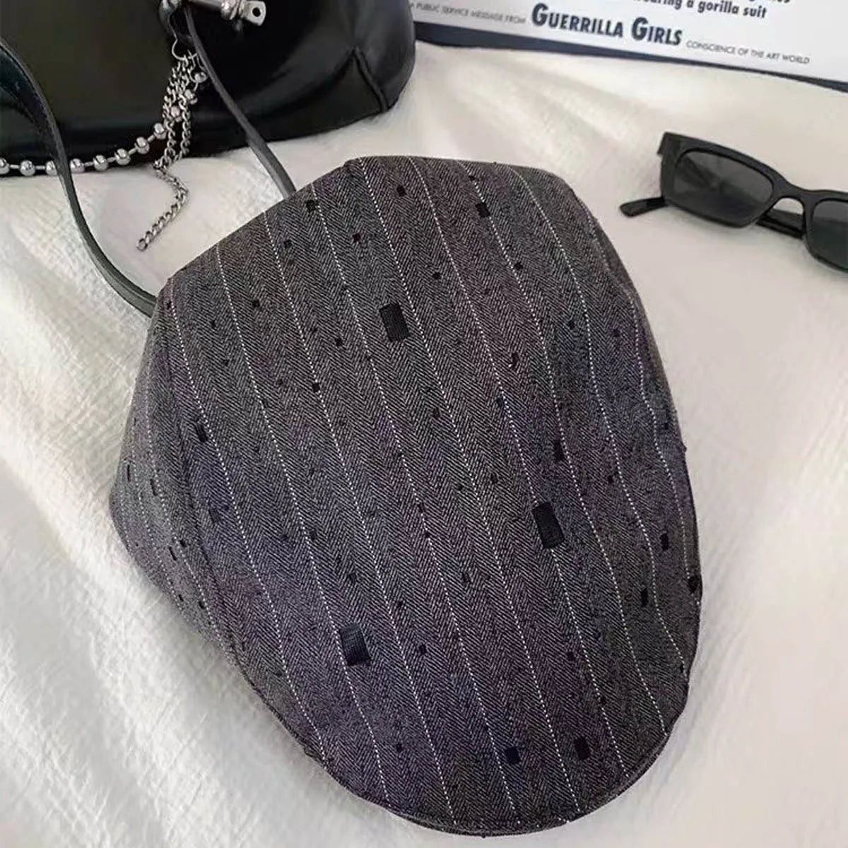 Retro Niche Fashion Striped Forward Cap For Women