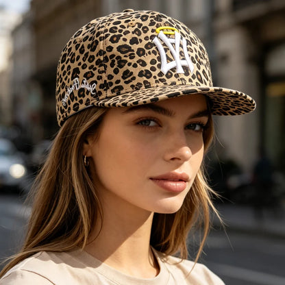 Unisex Fitted Flat Bill Cap Snapback Hat