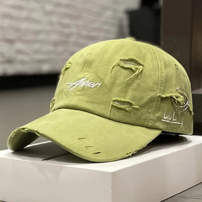 Retro Perforated Duckbill Cap for Men and Women in Spring and Summer Fashion