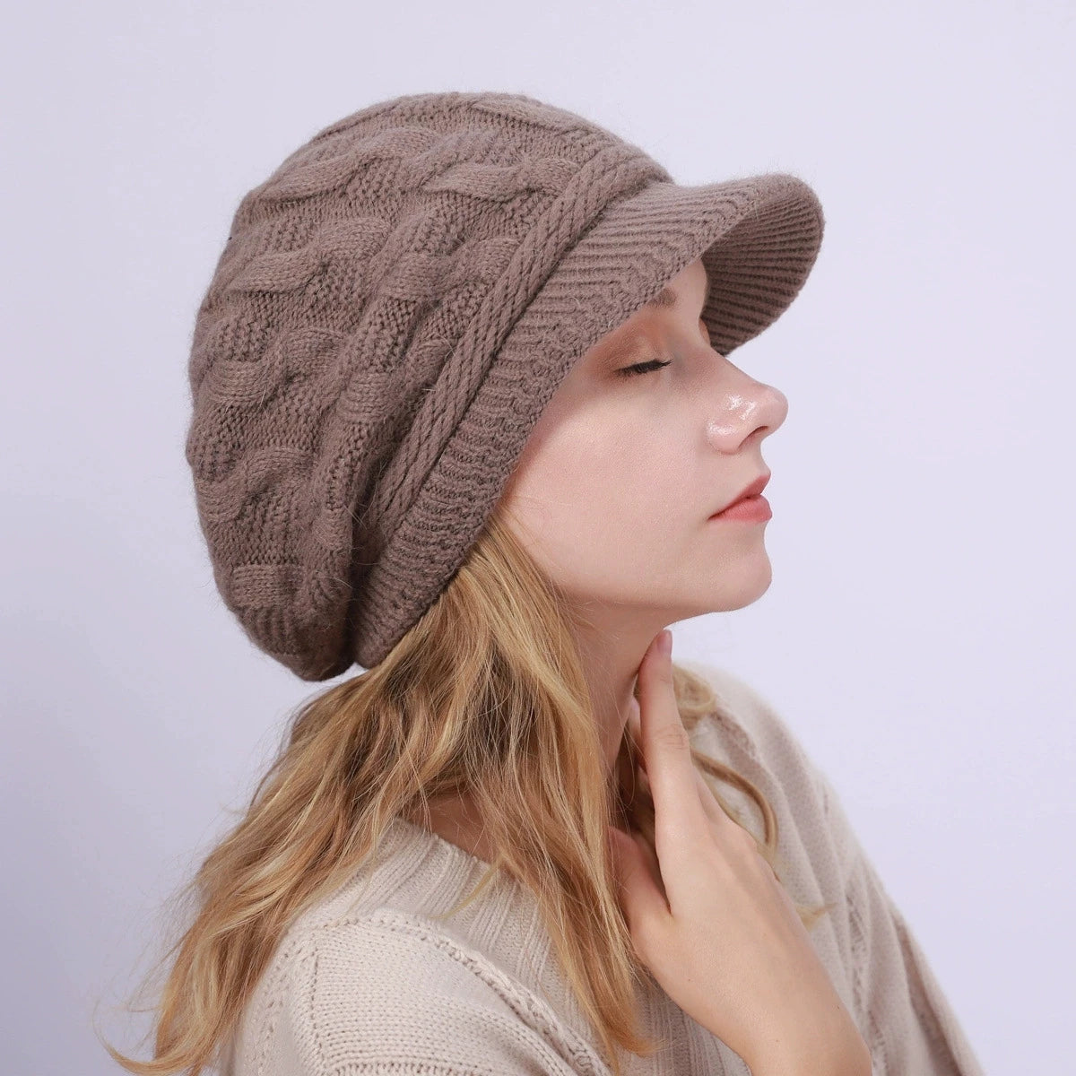 Women's Winter Cable Knit Hat Fashion Beret & Peaked Cap