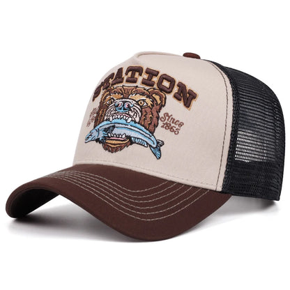 Fashion Bear Eating Fish Truck Hat Men's Trendy Street Hat Women's Baseball Hat