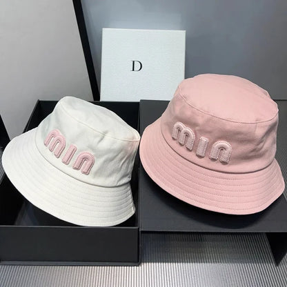 2025 Designer Luxury Fisherman Hat Versatile Women Basin Hat
