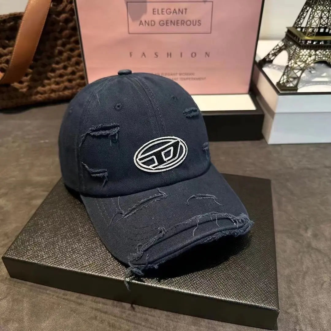 2026 D Letter Baseball Cap Makes Your Face Look Smaller