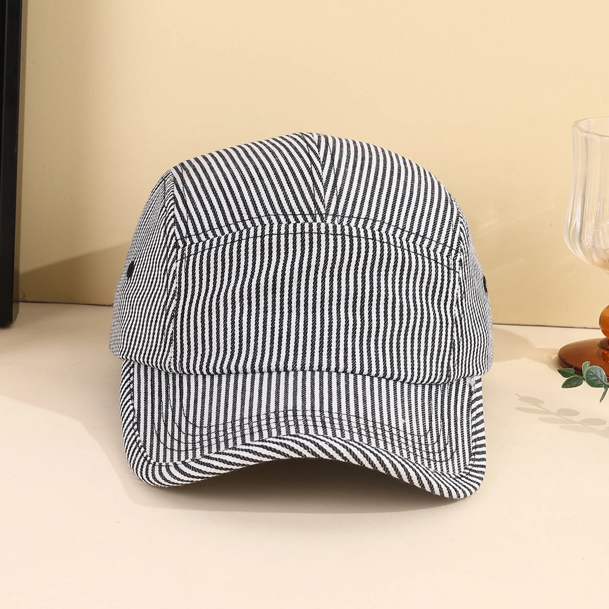 Korean Minimalist Striped Baseball Cap Street Fashion Brand Hip Hop Flat Brimmed Cap