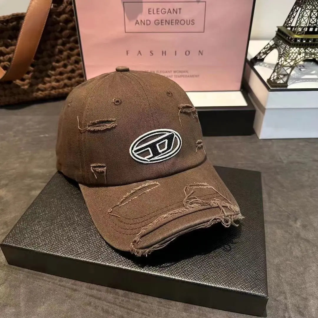2026 D Letter Baseball Cap Makes Your Face Look Smaller