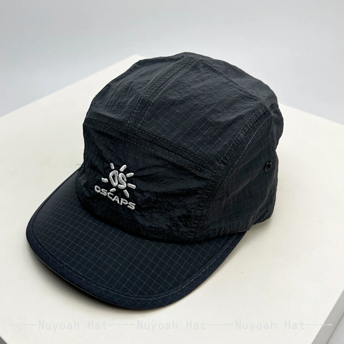 New Men Women Versatile Plaid Fashion Peaked Caps Outdoor