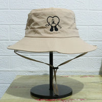Embroidery beige