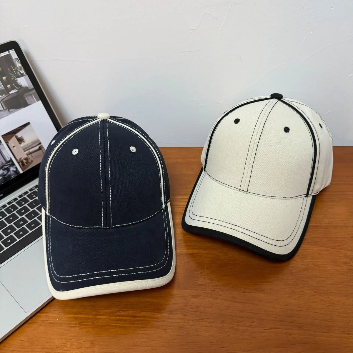 Korean Light Plate Contrasting Color Baseball Cap Fashion Shows Small Face