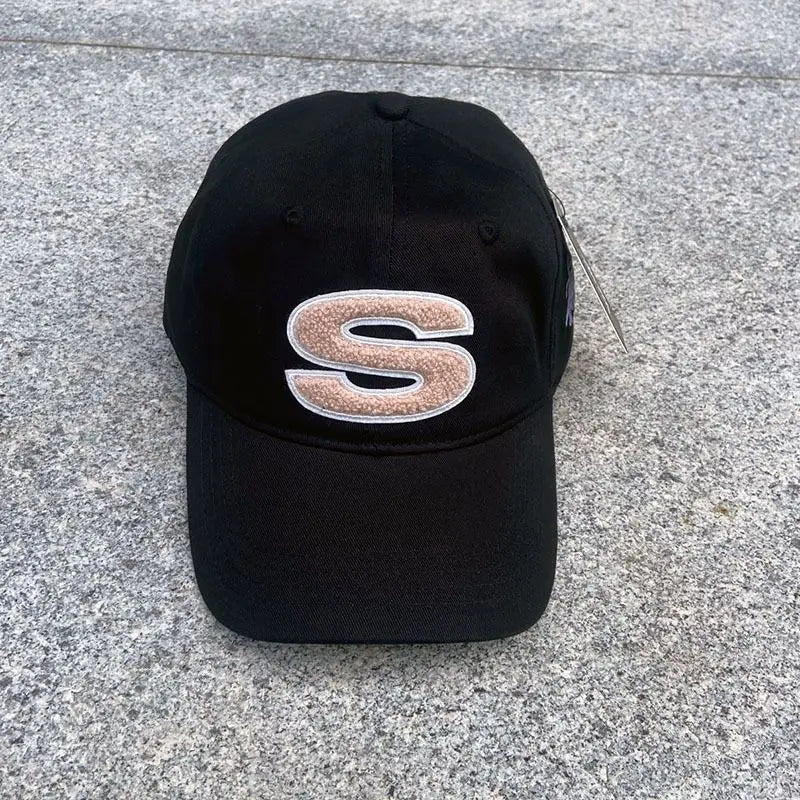 Men and Women New Baseball Hats Casual Fashion Versatile Simple Style Baseball Hats
