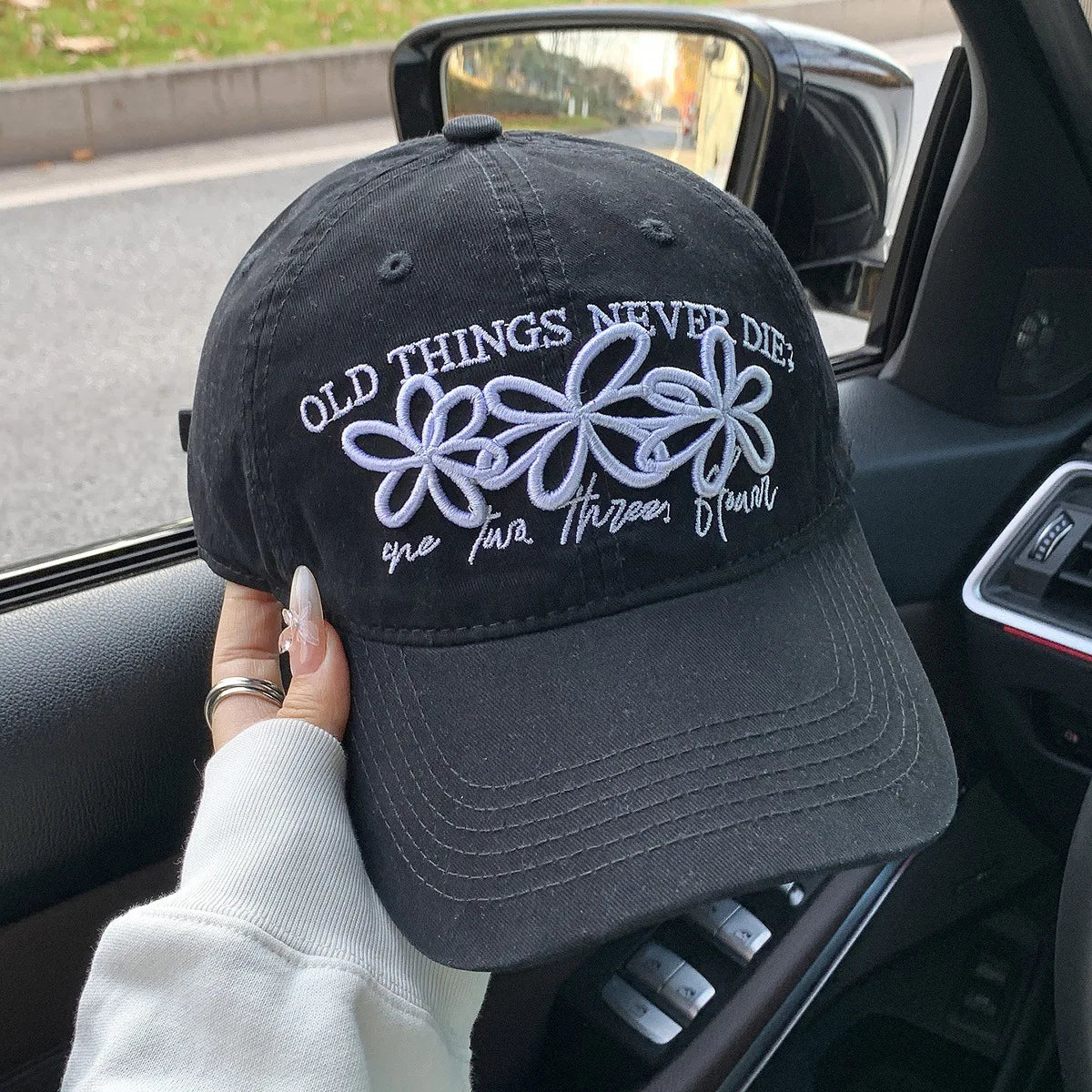 Vintage Washed Cotton Baseball Cap with Cute Flower Embroidery