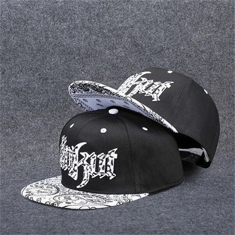 New Hot Sales Embroidered Baseball Hat Men Women