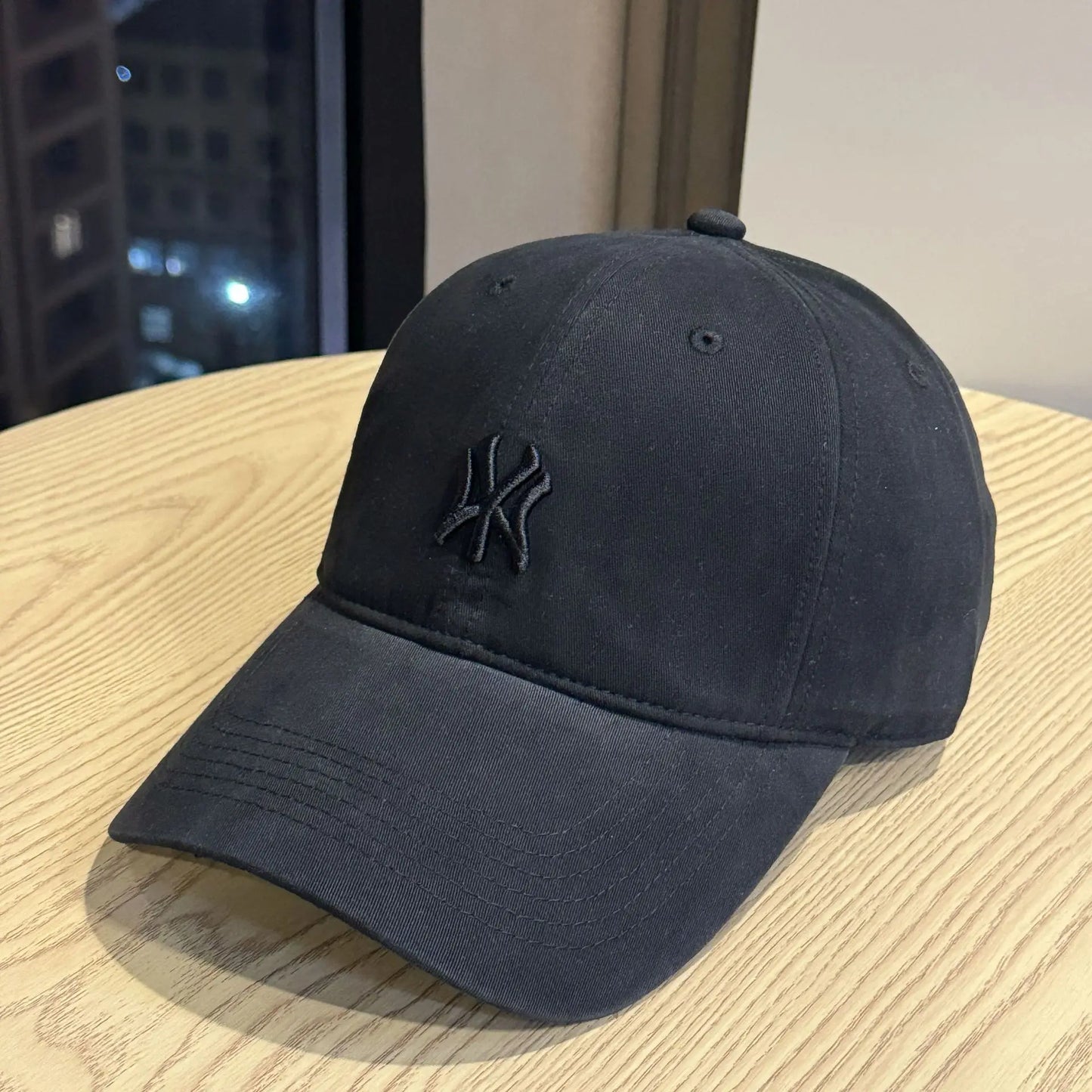 Retro Embroidered Men's And Women's Luxury Designer Soft-Top Baseball Cap