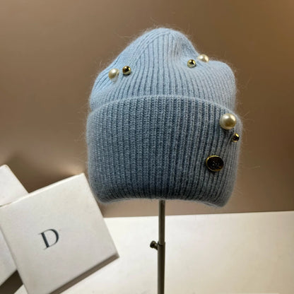 Designer Pearls Brooch Knitted Hat Women Luxury