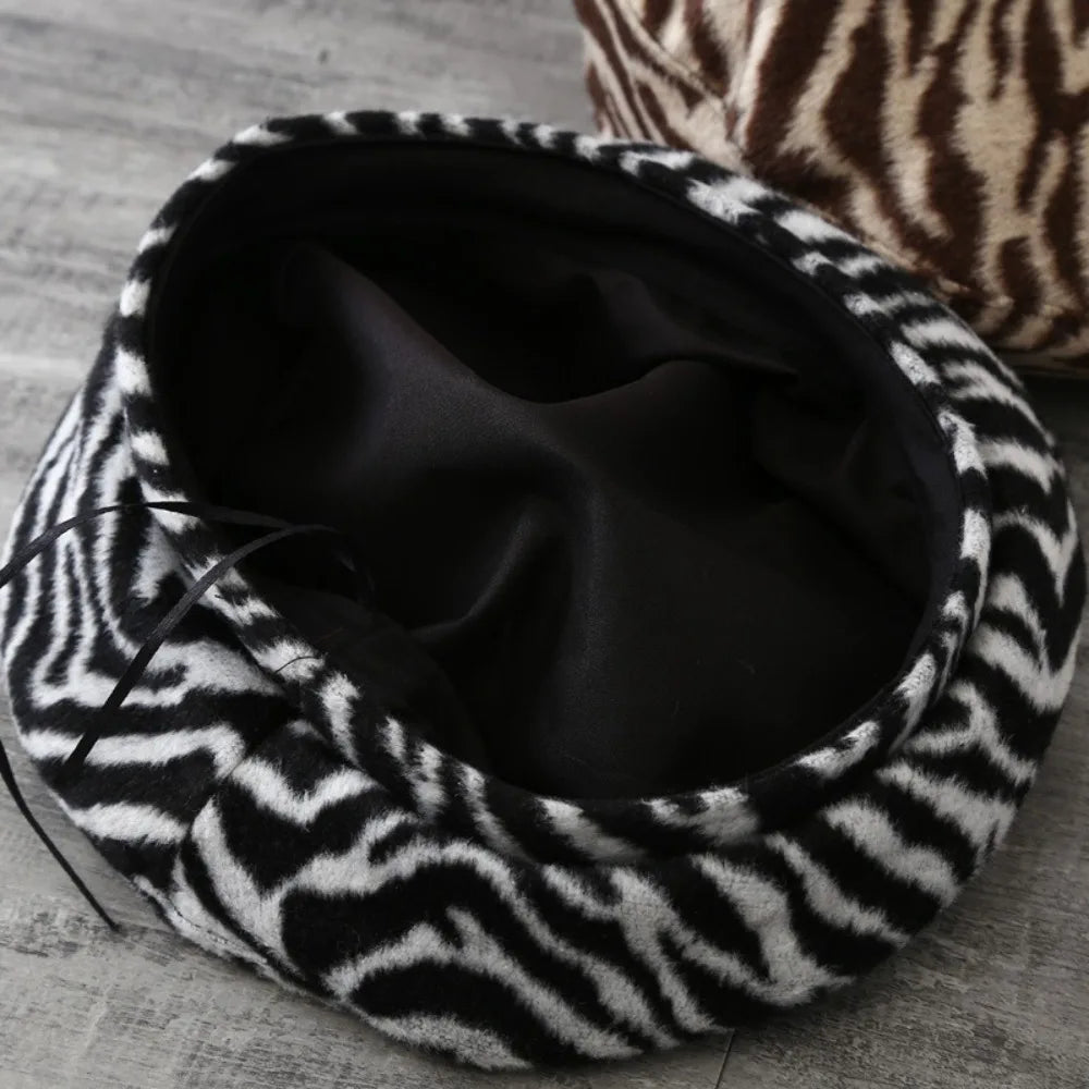 High Quality Retro Beret Zebra Stripes Print Windproof Painter Hat