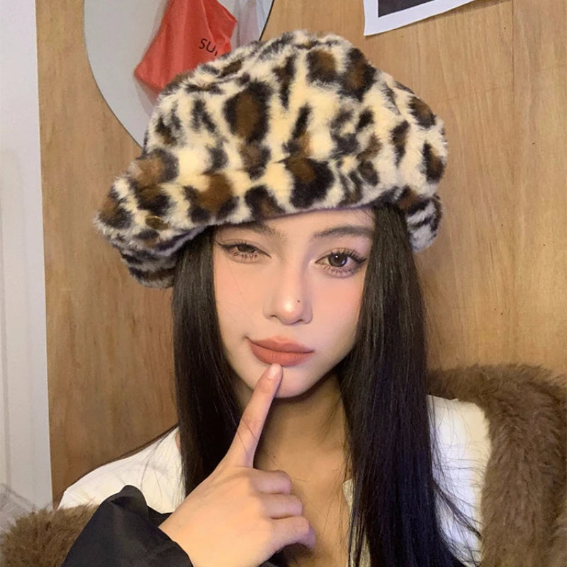 American Fashion Leopard Print Plush Berets Cap