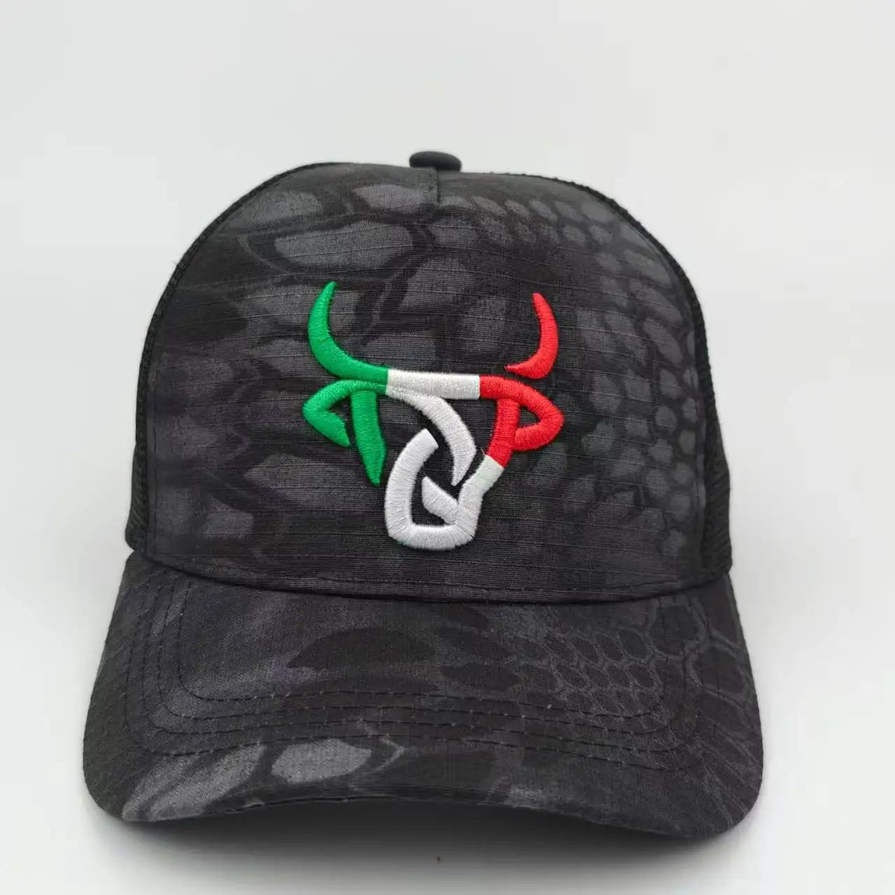 Unisex Ox Head Embroidery Hip-hop Net Hats Spring and Summer