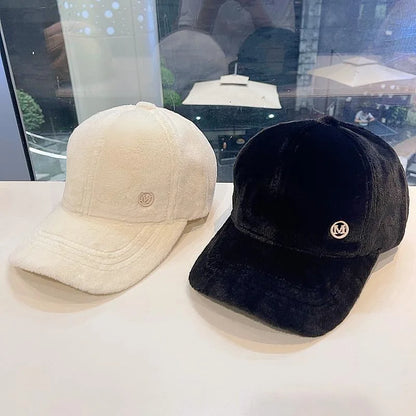 M-Letter Versatile Baseball Cap for Autumn and Winter