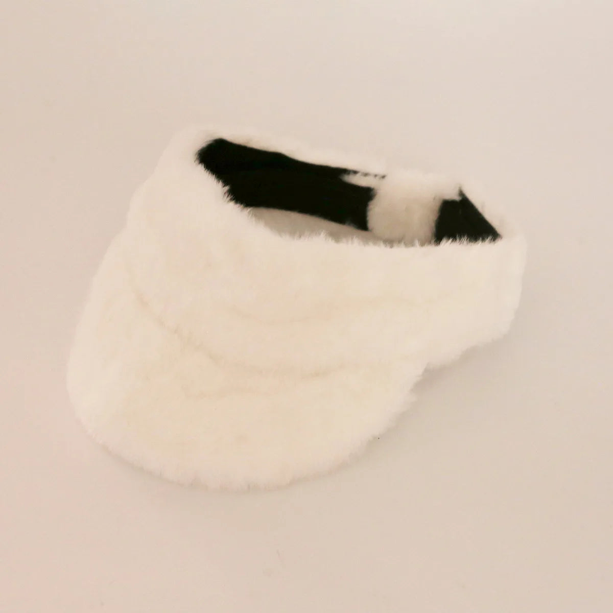 Ladies Fashionable Thickened Plush Round Top Hat