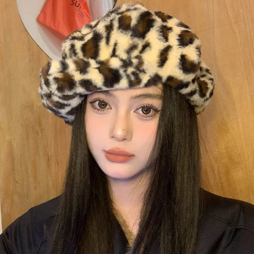 American Fashion Leopard Print Plush Berets Cap