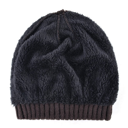 Winter Beanies Men Knitted Skull Pattern Solid Color Hat With Metal Skulls