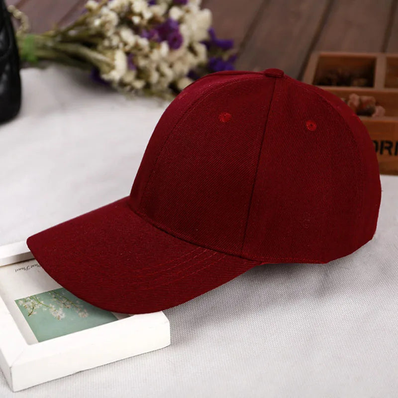 Fashion Retro Solid Color Men and Women Universal Baseball Cap
