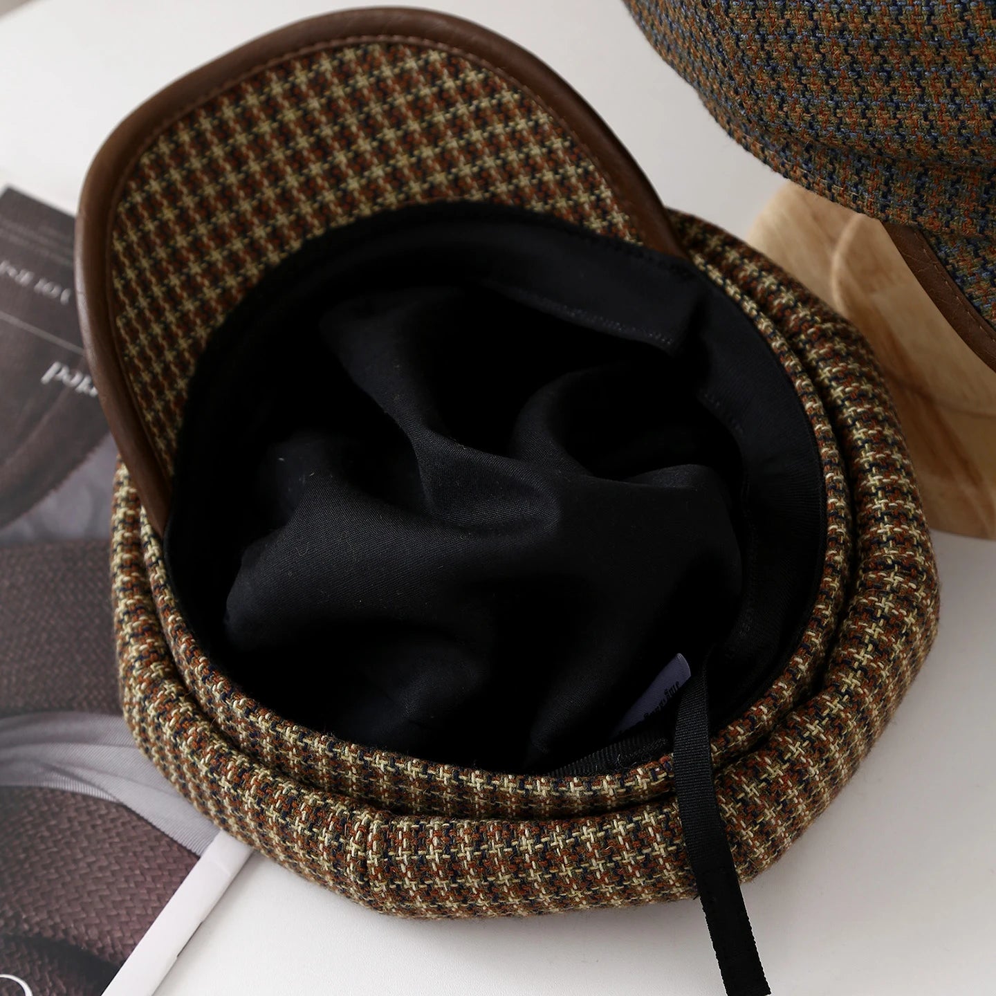 Women's Vintage Newsboy Hat - Retro Plaid Octagonal Beret Cap