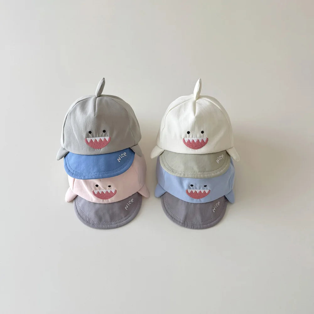 New 3-16M Baby Hat Contrast Color Cute Shark Shape Toddlers Baseball Cap