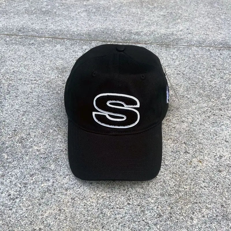 Men and Women New Baseball Hats Casual Fashion Versatile Simple Style Baseball Hats