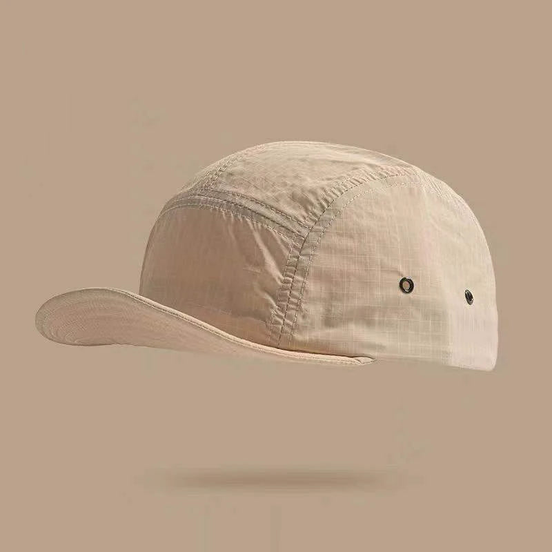 Fashionable Light Board Soft Brimmed Checkered Baseball Cap