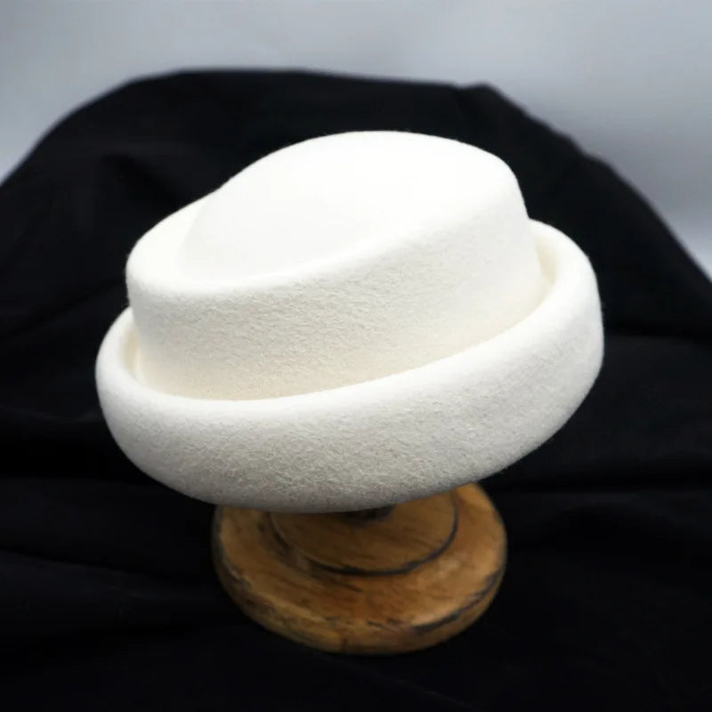 Japanese Retro White Black Brown Camel Wool Beret Women's Autumn And Winter