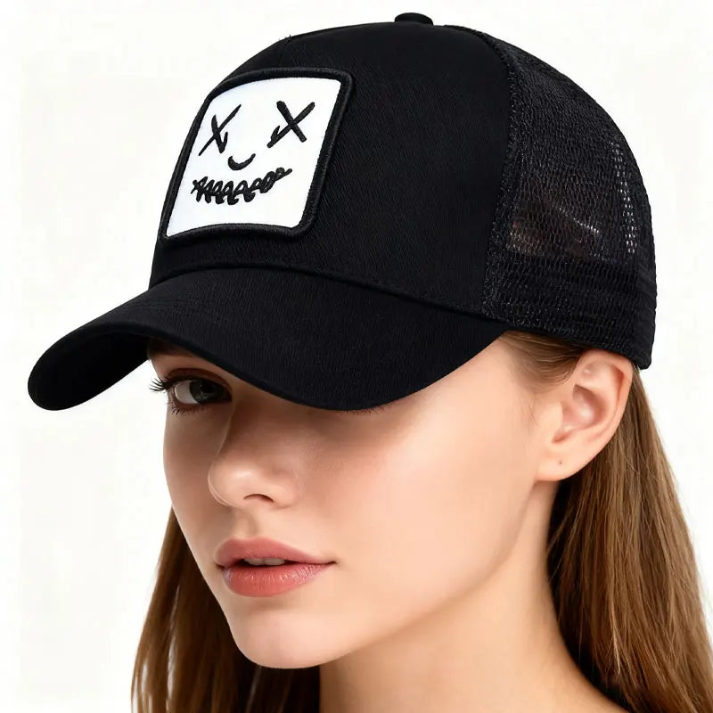 Breathable Duckbill Cap Sun Protection Unisex Hip-Hop Smiley Face Embroidered