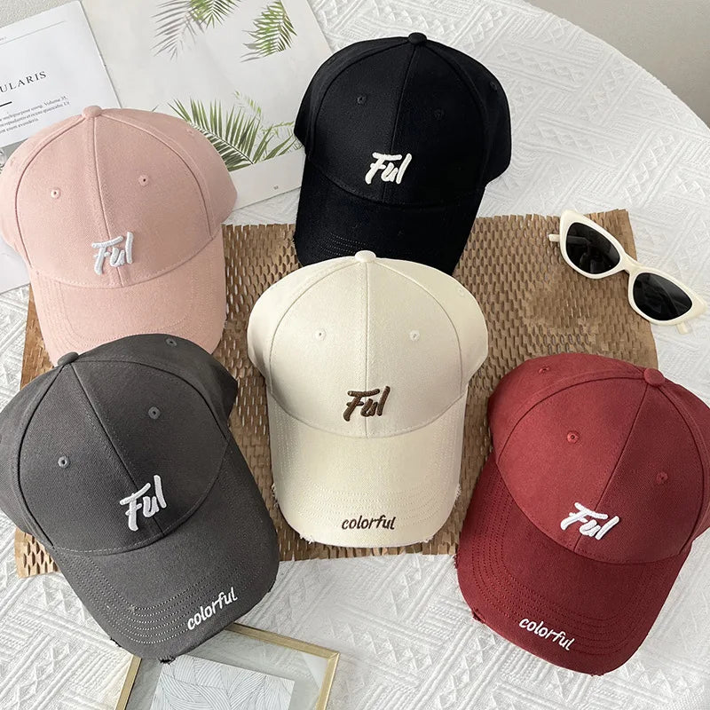 Women's Casual Versatile Broken Hole Hardtop Baseball Cap Men's