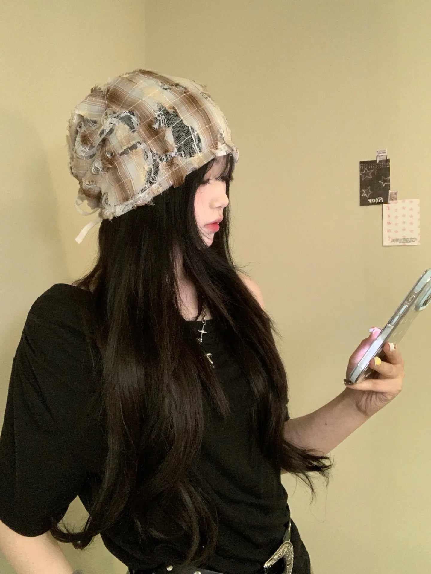 Women's Retro Checked Distressed Beanie
