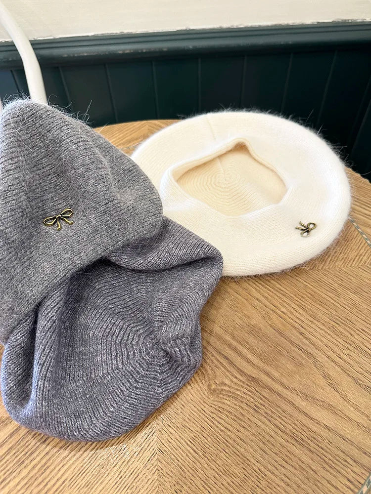 ‌Korean-Style Metal Bow Knitted Beret Women's Autumn/Winter