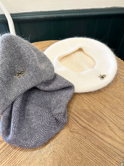 ‌Korean-Style Metal Bow Knitted Beret Women's Autumn/Winter