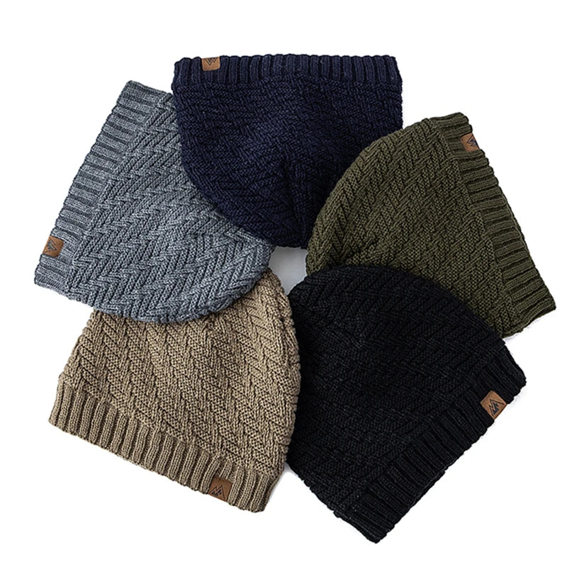 Hot Sale Unisex Peak Labal Winter Hats Fashion Knitted Hats For Men Women
