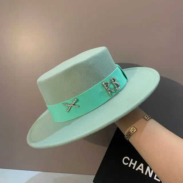 New Oversized Edge Flat Top Hat Retro French Felt Hat