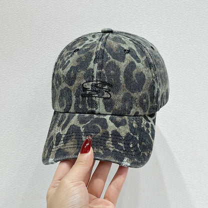 Fashionable and Retro Cross-stitch Camouflage Baseball Cap