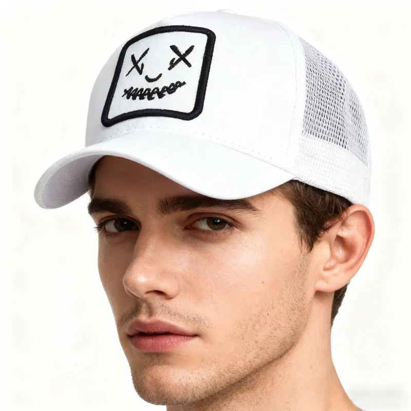 Breathable Duckbill Cap Sun Protection Unisex Hip-Hop Smiley Face Embroidered