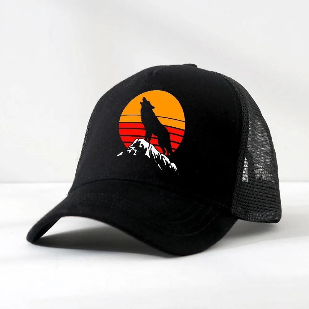 Four Seasons Trucker Cap Men Women Snapback Hip Hop Baseball Cap Sunset Wolf Adjustable Visor Hat Mesh Breathable Hats