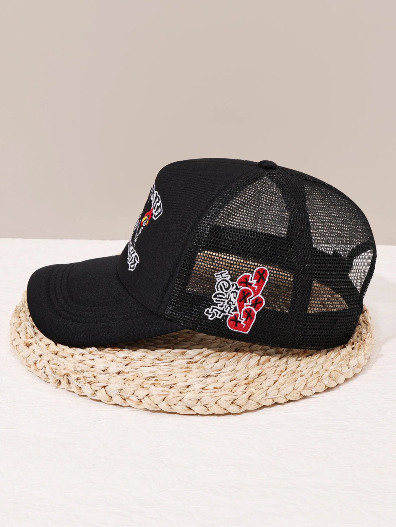 Unisex Skull Flame Embroidery Baseball Net Caps Spring and Summer