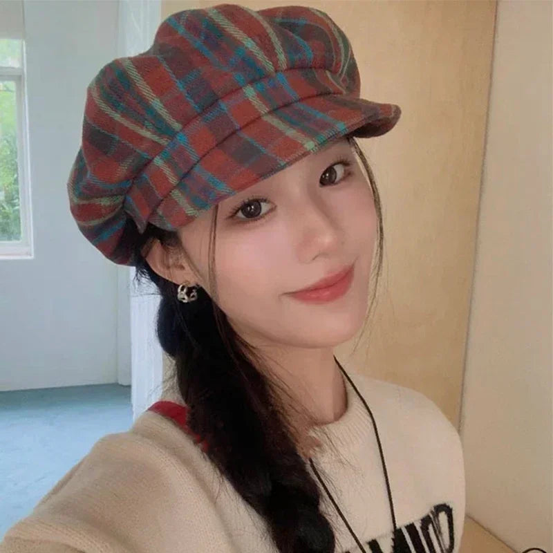 2025 Vintage Plaid Newsboy Cap Slimming Face Retro Flat Cap